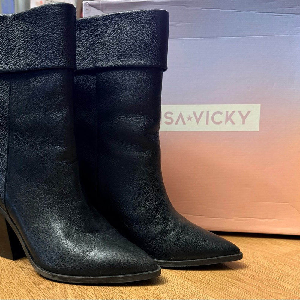 LISA VICKY Black Pointed-Toe Mid-Calf Leather Boots